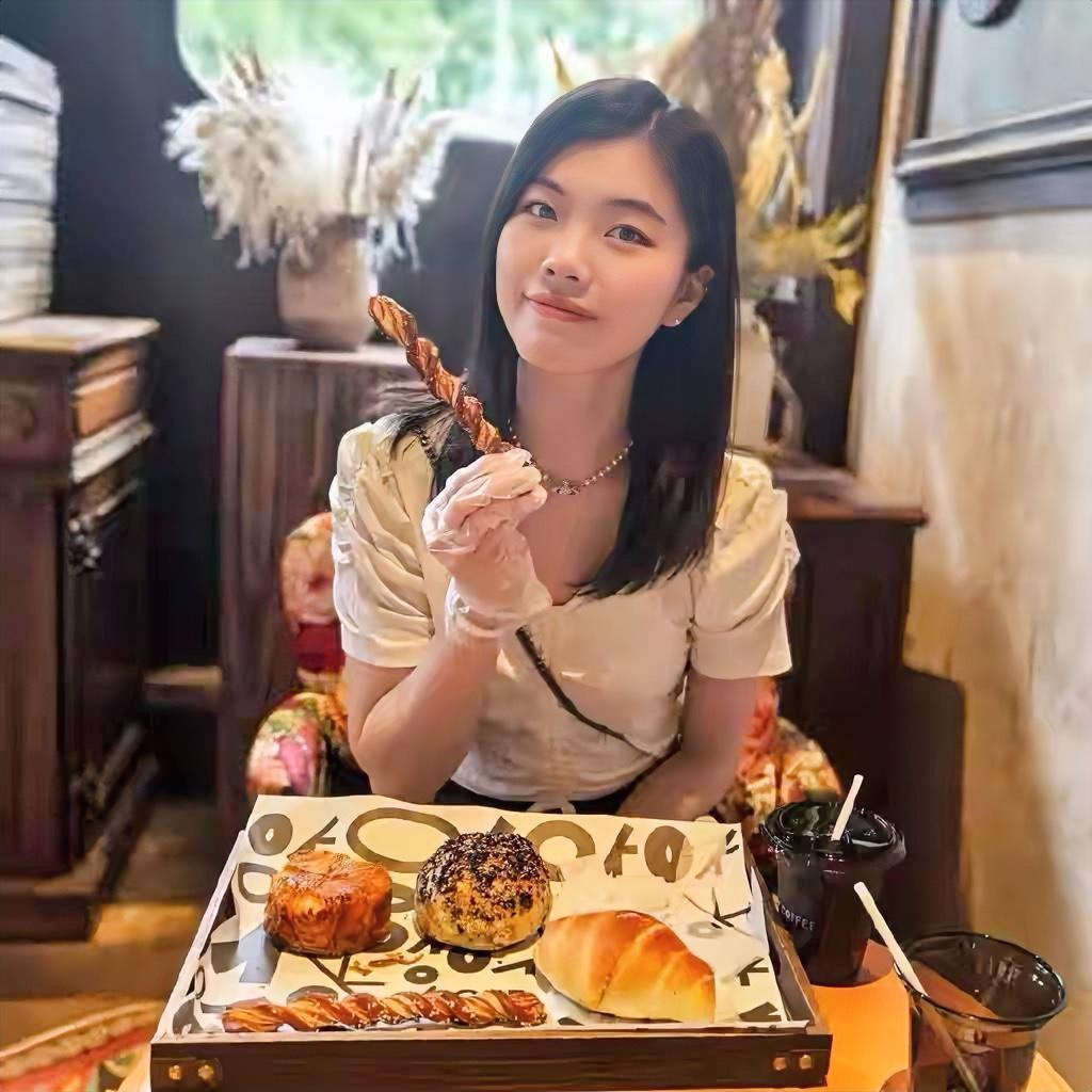 高昉洁官宣在亚锦赛后退役和中国队尤伯杯的人员安排有直接关系，竞争不过后辈还是有些