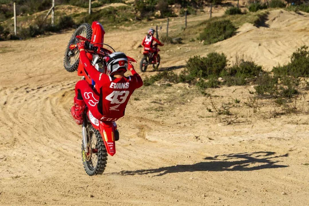 MXGP 瑞典大奖赛超高关注度解析：三重核心亮点，让北欧分站成为赛季流量焦点
每