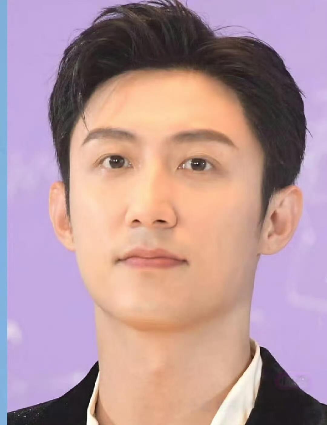 原来黄景瑜是胡英俊塑 