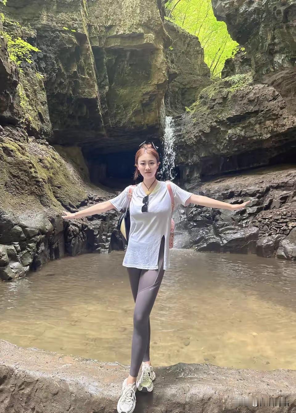 终于找到了！但已经不幸遇难 。

22岁失联女孩程梦圆7月27日在南太行徒步失联