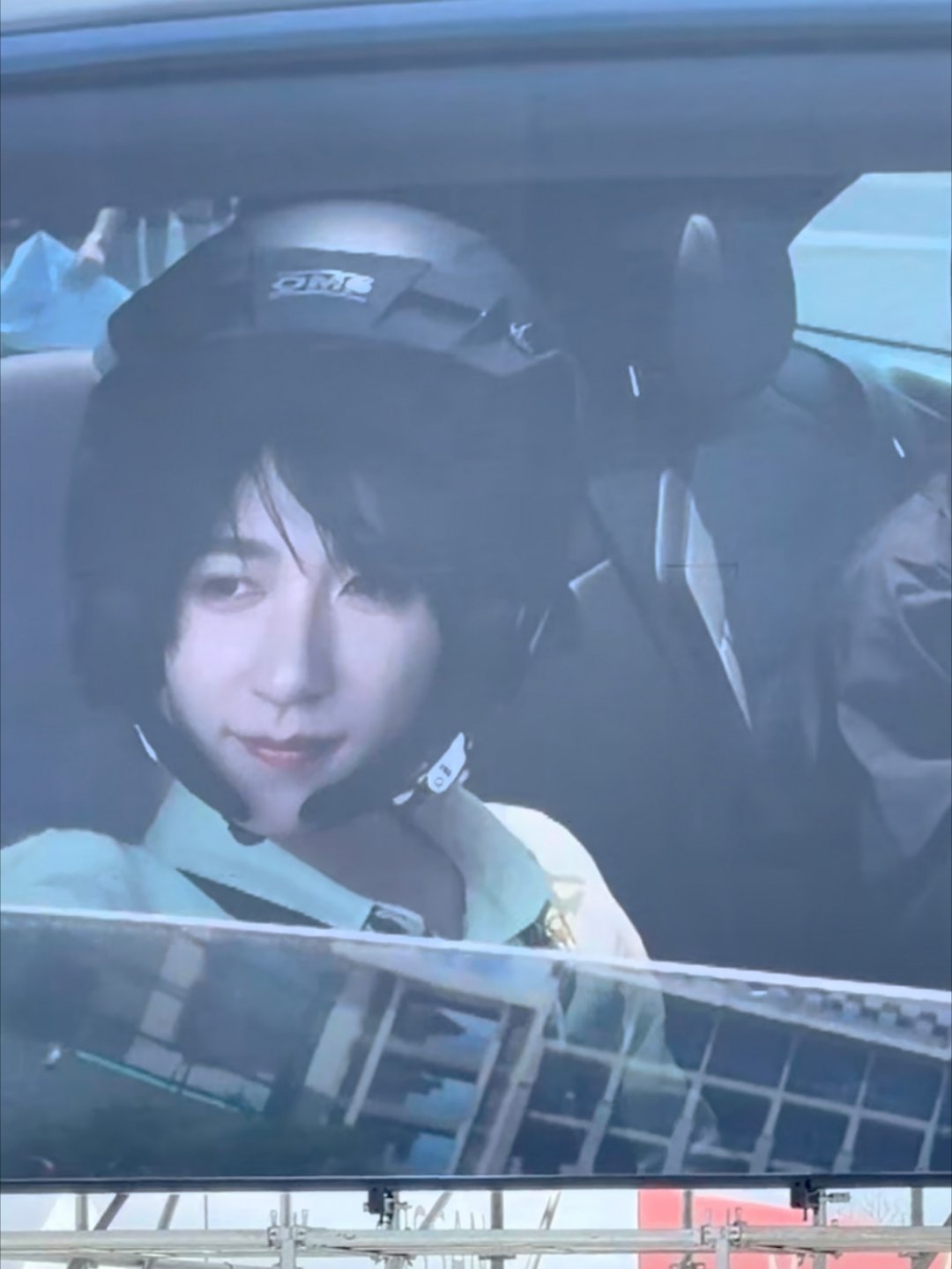 文霖 🏎️中。两位对我的眼睛很好。 