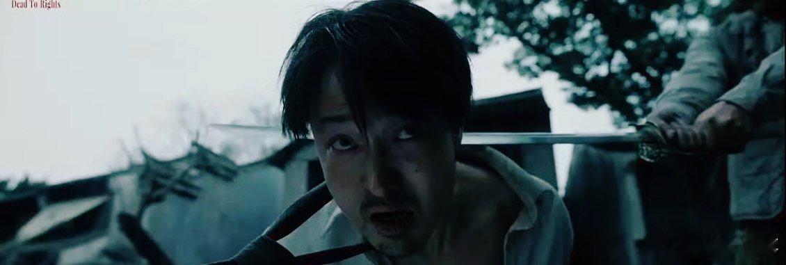 南京照相馆镜头隐喻  这组镜头语言真的太戳人心了！伊藤到死没能拍到的枪响，最终被
