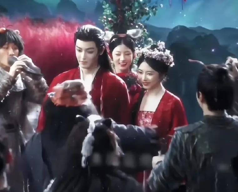 以为逍遥收视率下降了，因为看得实在想睡觉，为了谭松韵还是看看。
有一说一，就是希