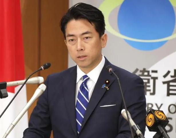 日本防卫白皮书统计解放军装备数量，为何总闹出“数照片”的笑话？

最近解放军官方