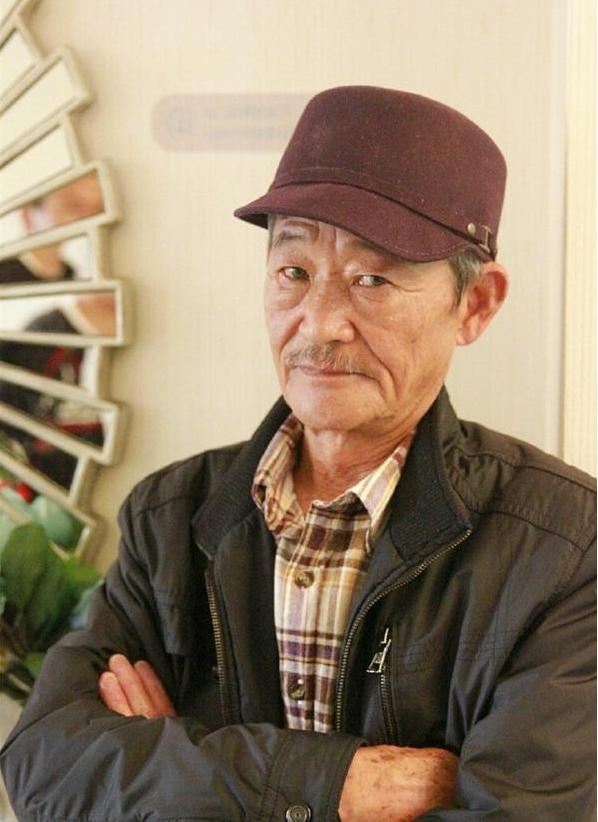 妹爷病逝！荧屏上最后的作品曝光，没有想到最后短片竟是自己一生写照，真的是人生如戏