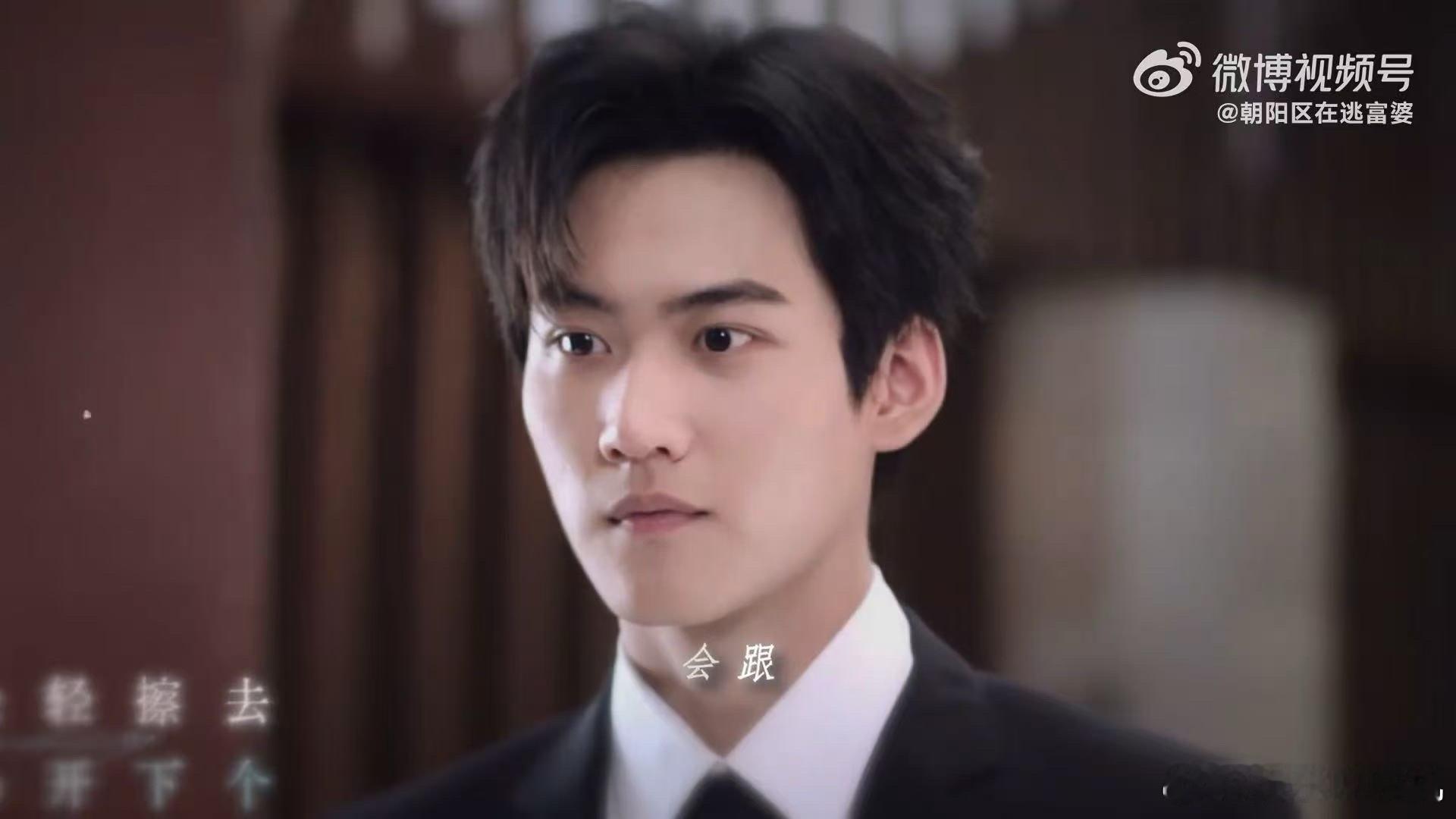 混圈不混圈的都来支持狙击蝴蝶 开播日的热闹程度堪比颁奖礼，陈妍希周柯宇的朋友遍布