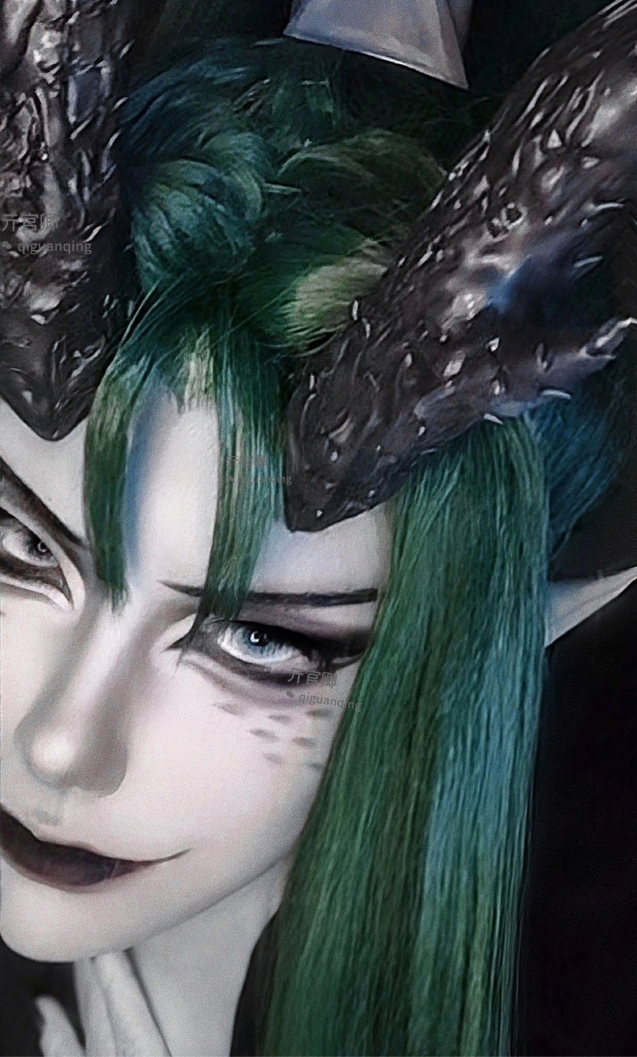 我看二叔也是风韵犹存啊。cos仿妆  cosplay