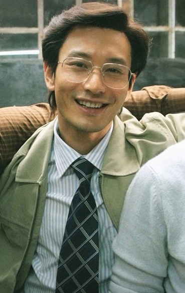 #黄晓明偷偷学英语了#黄晓明竟然偷偷学英语了，这也太让人意外了，真想知道他默默苦