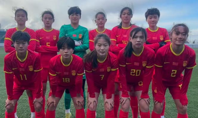 北京时间10月18日-19日，U17女足世界杯小组赛第一轮赛程如下：

18日2