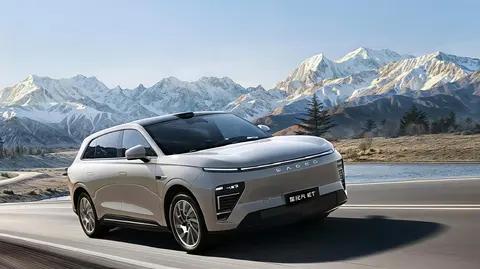 与考虑购买中大型SUV的朋友交流时，发现大家普遍纠结：既想要电动车的低使用成本，