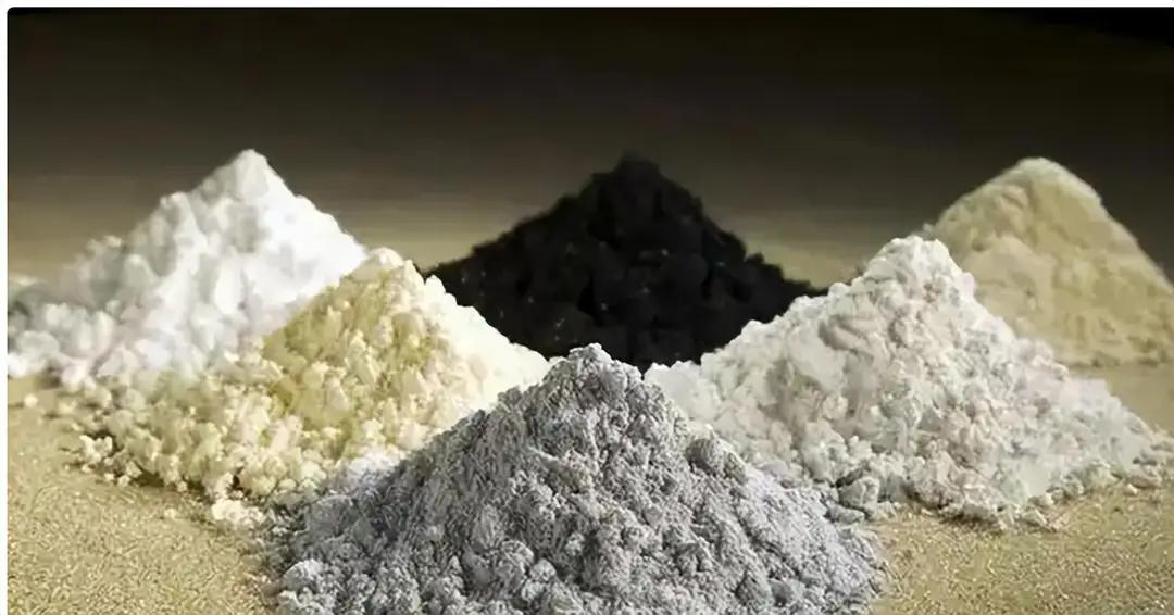 中国半导体材料出口门槛抬高，业界一片哀嚎，政府紧急开会仍无解

1月6日，中国对