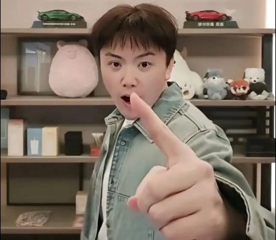 100万亿追觅创始人俞浩的7条管理与组织理念
1.管理量 "5 条规律"（规模化