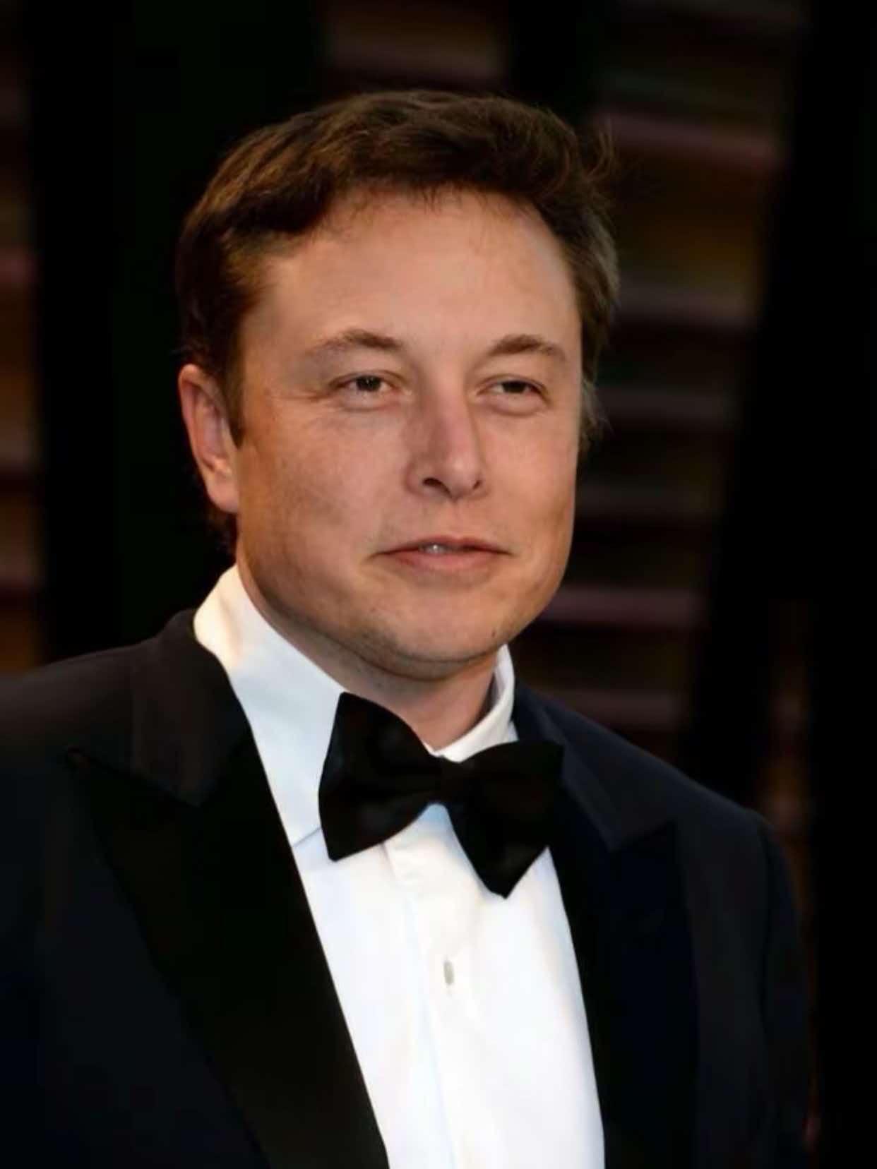 我问我老公，马斯克每段恋情都不长，为什么好多女孩子愿意跟他谈？就是因为他有钱吗？