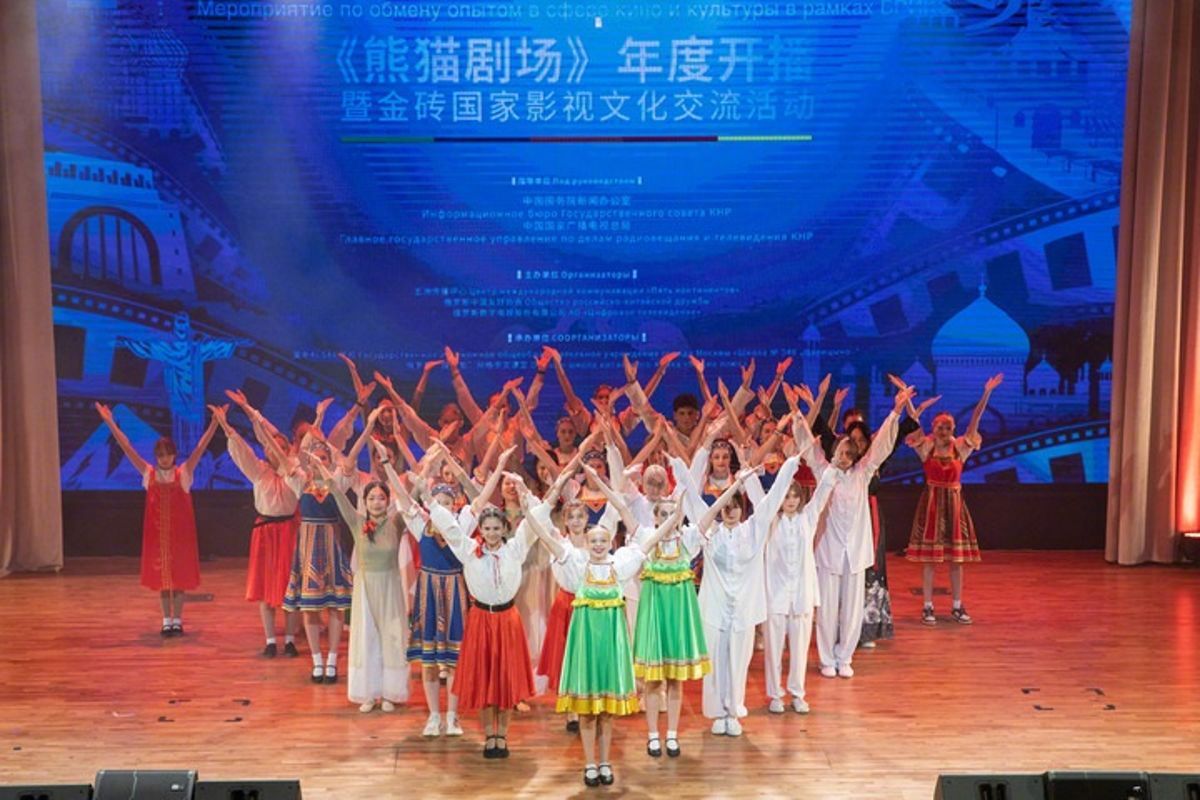【#越南以伙伴国身份加入金砖国家合作机制#】据埃菲社6月13日报道，巴西政府13