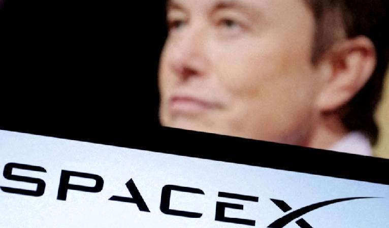 美国《个人电脑杂志》网站1月31日报道，马斯克旗下的太空探索技术公司（Space