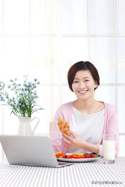 很多人总把女性的底线当成“小题大做的矫情”，觉得她生气不过是一时情绪上头，哄两句