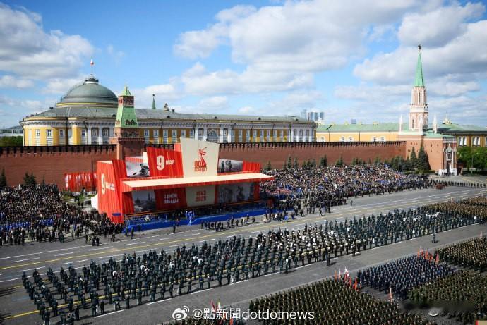 如果乌克兰军队敢在俄罗斯胜利日阅兵时对阅兵方针与其他政府首脑发动爆炸或者无人机袭