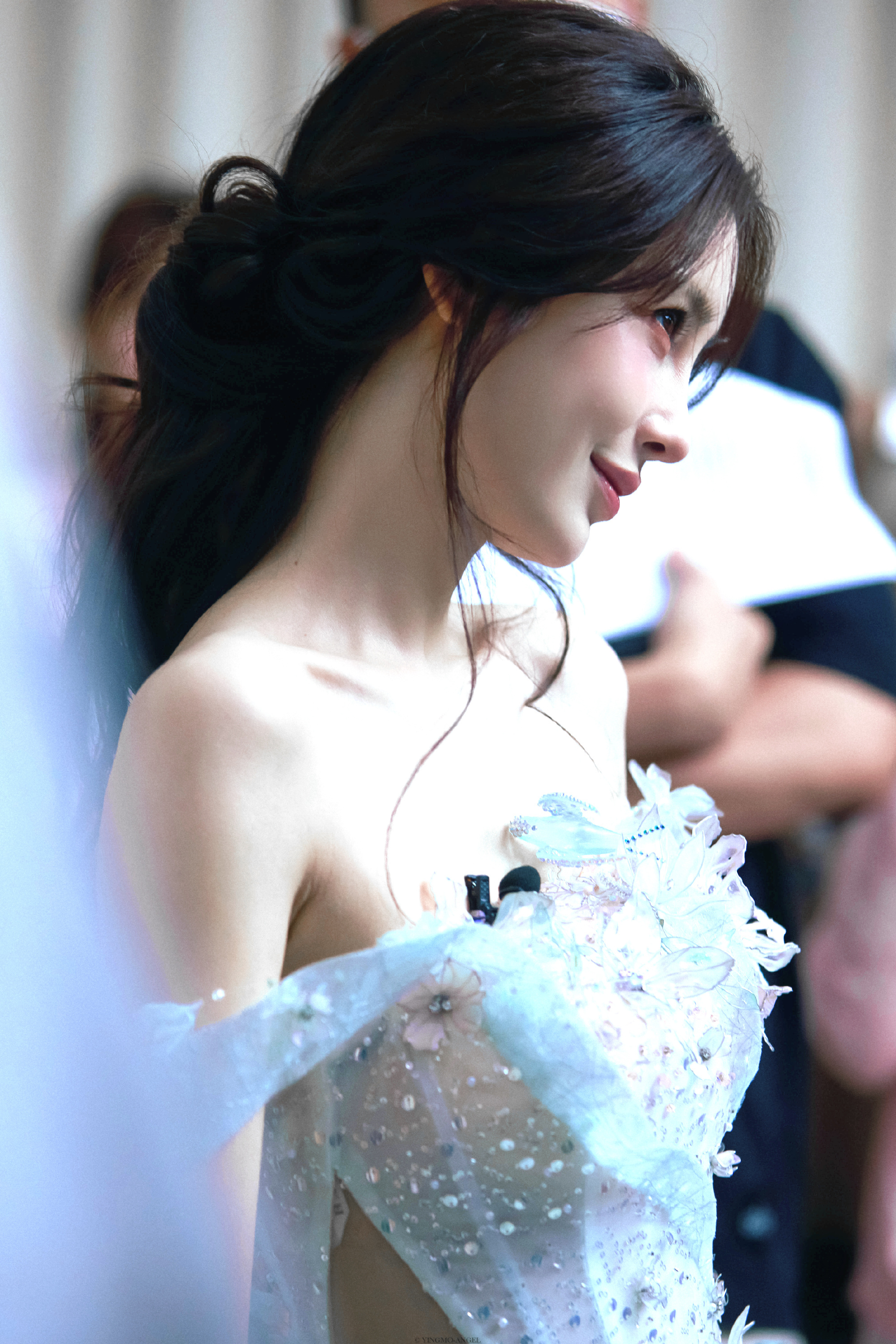 angelababy angelababy “你是我最珍贵的人生限定.” "𝒴
