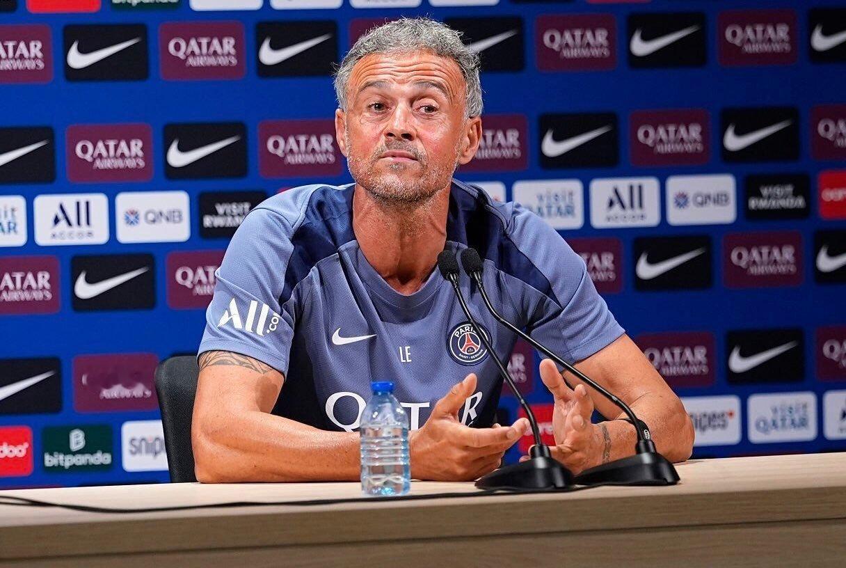 巴黎圣日耳曼  恩里克：朗斯是当前法甲最佳 巴黎已备好雷恩攻坚战北京时间12月7