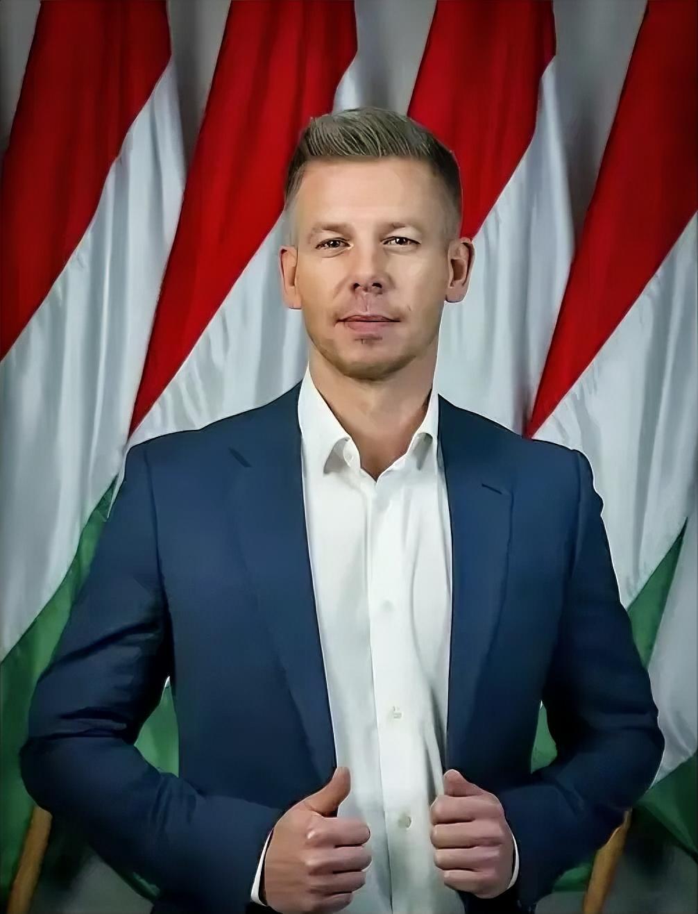 新当选的匈牙利总理毛焦尔坚拒了匈牙利国家警察局长提出的安保建议，“身正不怕影子歪