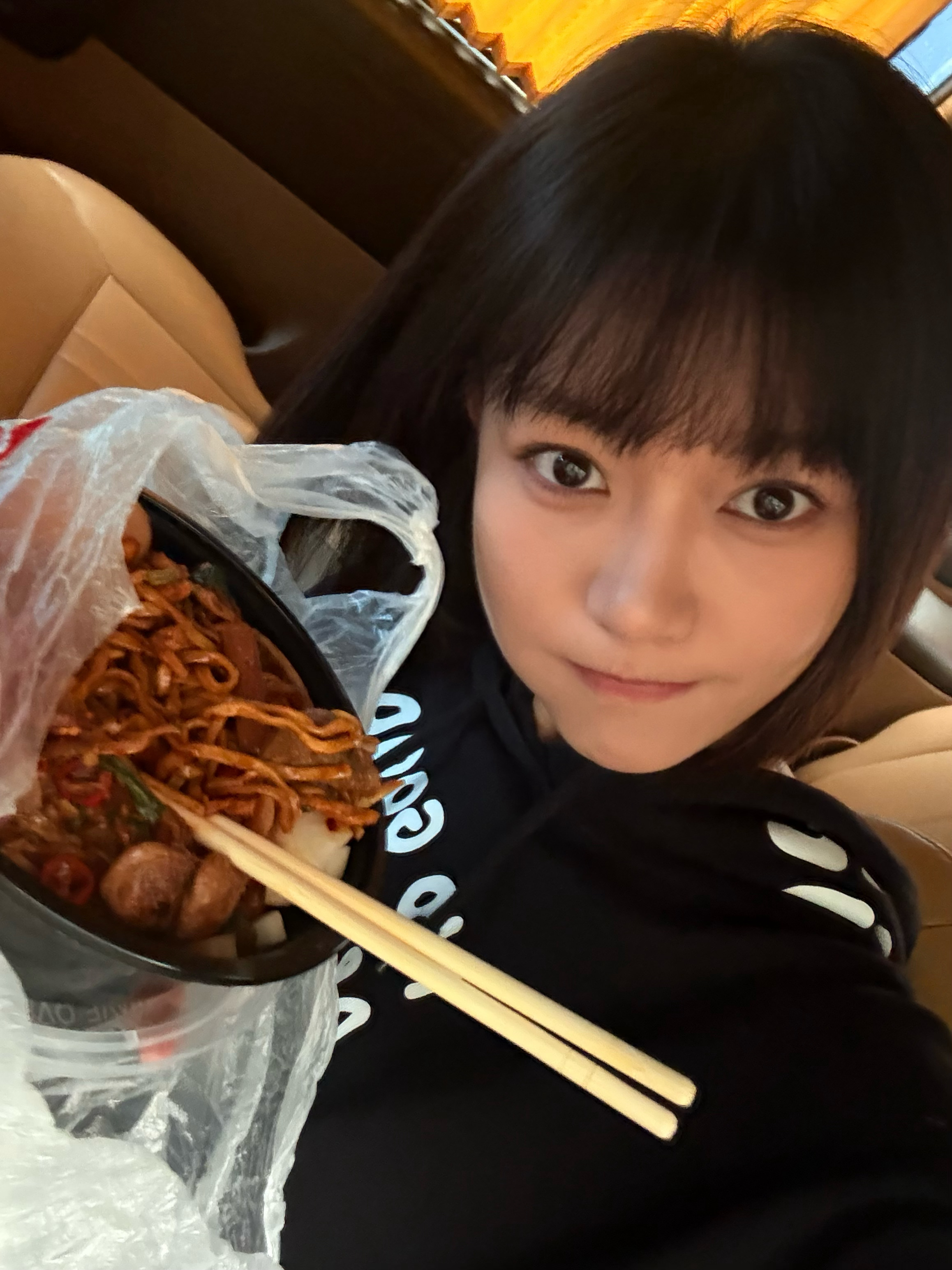 谁能拒绝早晨出工的时候来一份油辣香香的拌面啊（每去一个地方拍戏 我就会寻找当地的