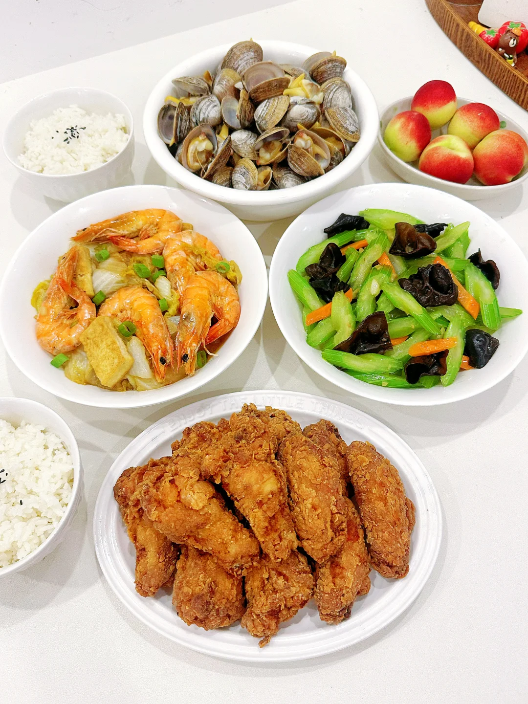 在家吃干净清爽的晚餐🍚吮指炸鸡香迷糊了