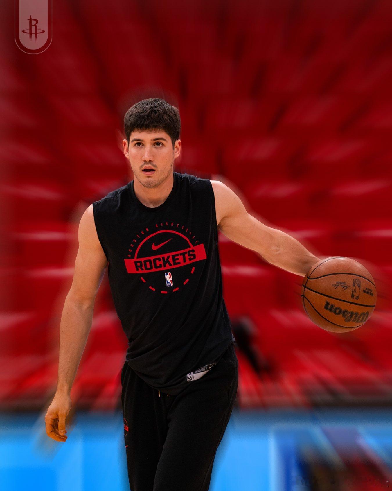 KD缺阵，火箭今日首发：阿门，小谢，伊森，小贾，申京。湖人vs火箭