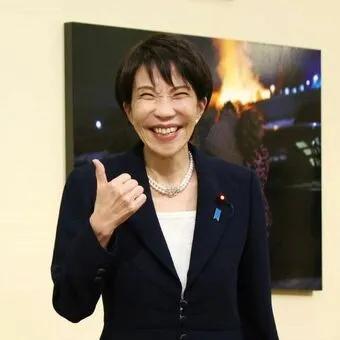 高市早苗拜访四位前首相是“表功”还是“另有所图”
作为日本右翼，高市早苗是一点也