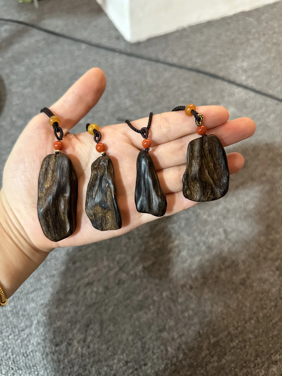 很有意思的小挂件，黄财神吊坠