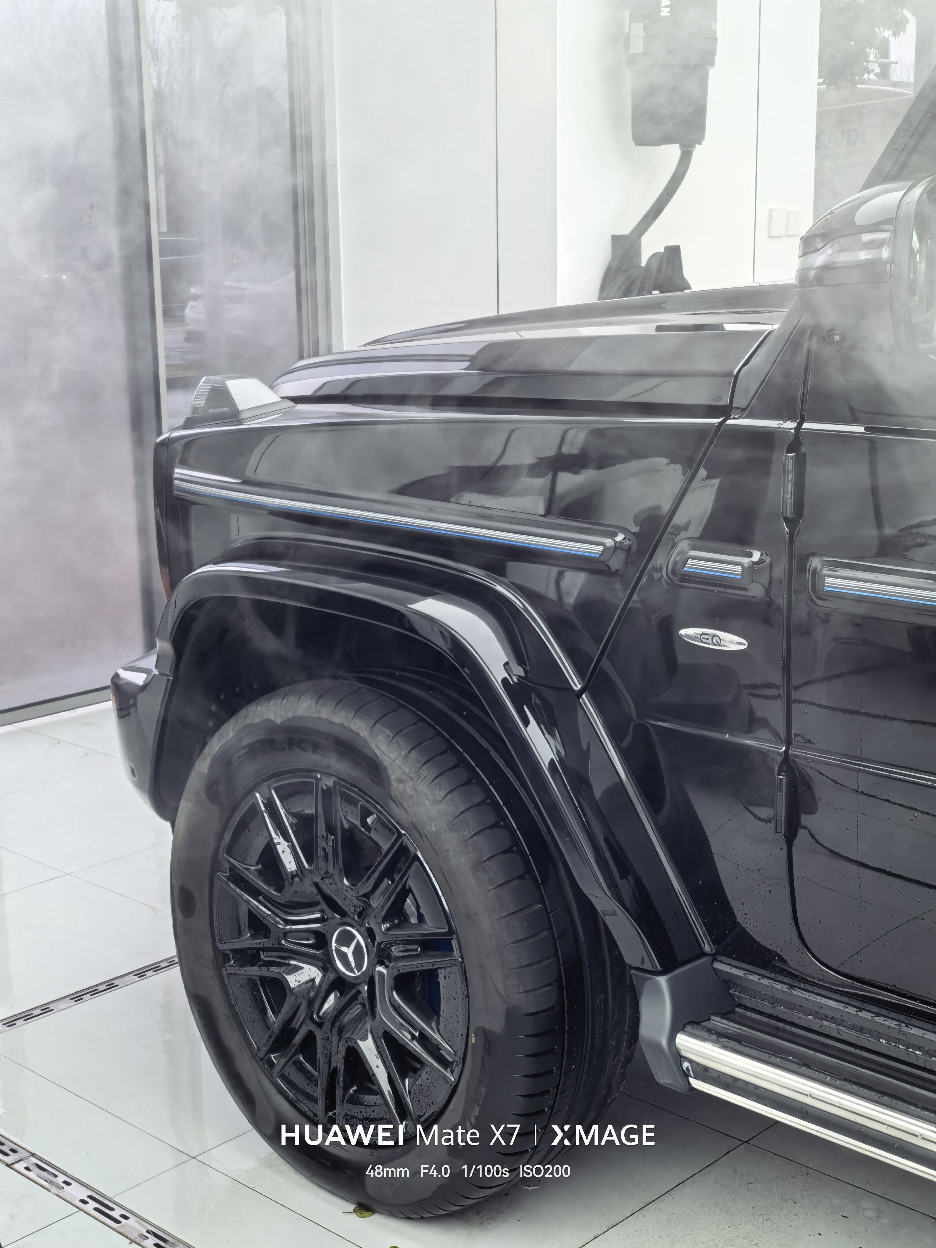 大G一定要贴隐形车衣和隔热膜，不区分动力形式，纯电和燃油都一样，别问为什么，方盒