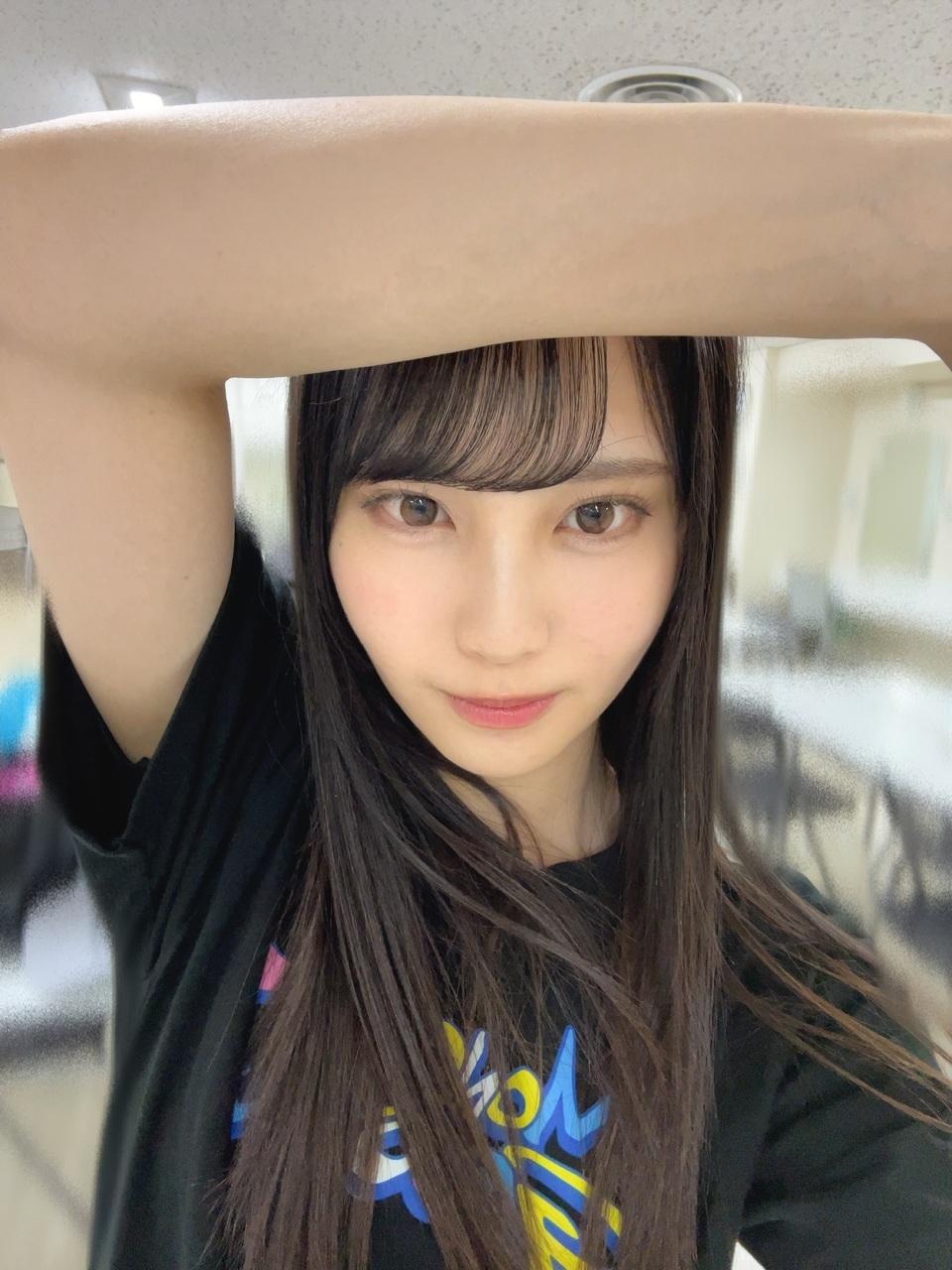 松尾桜「右側通行！聞いたことはあったんだけど、忘れてて左側に乗ろうとしたら前に誰