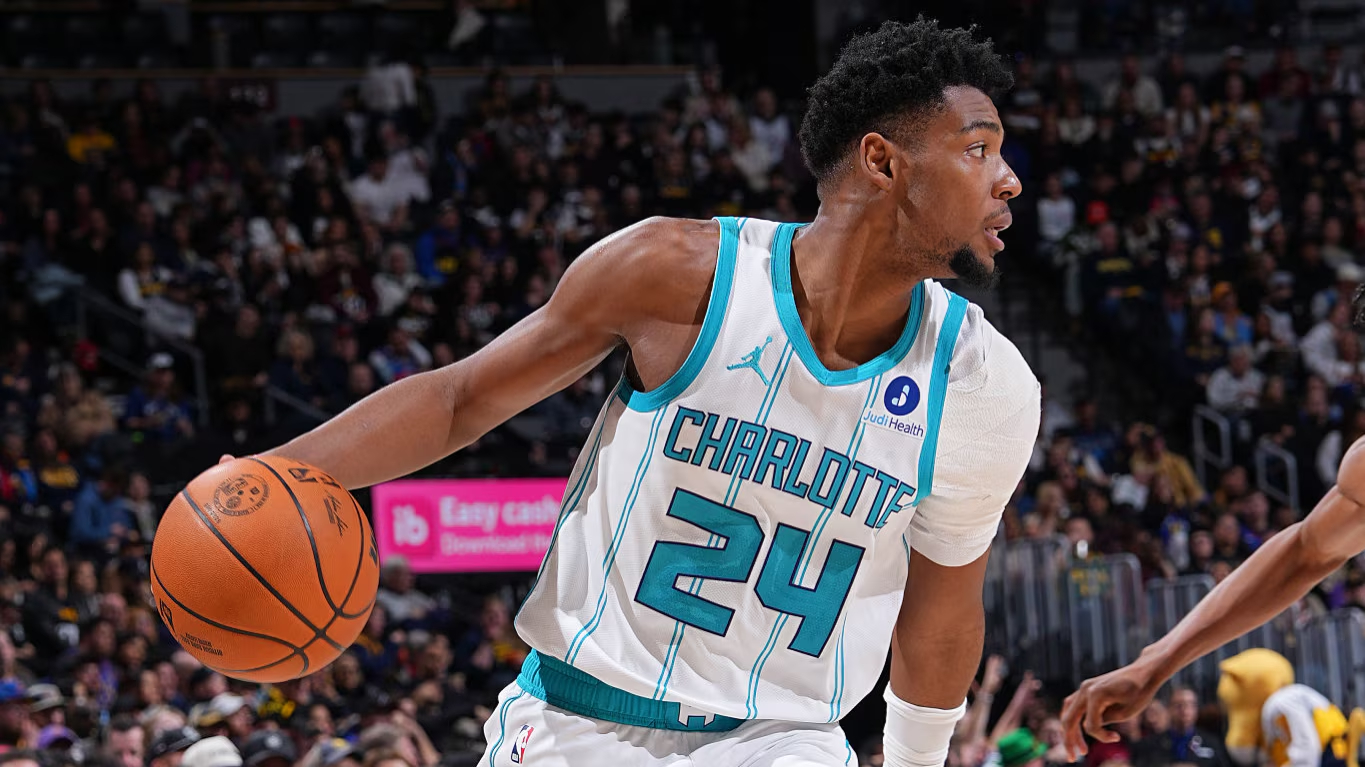 【那些偷偷厉害的家伙（三十）】克努佩尔赛季至今投进了143颗三分，排名联盟第3，