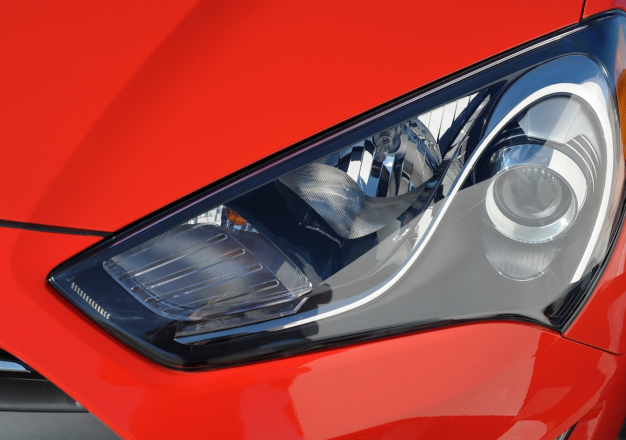 现代劳恩斯-酷派   2013 Hyundai Genesis Coupe，全新