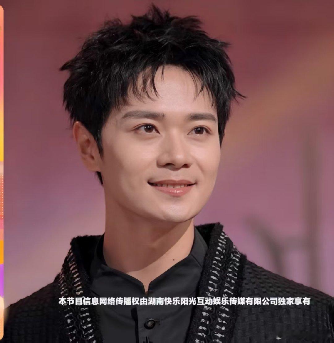 宋茜一秒看出曹骏挂脸你好星期六谁懂这种“哥哥被妹妹拿捏”的快乐！宋茜一秒看出曹骏