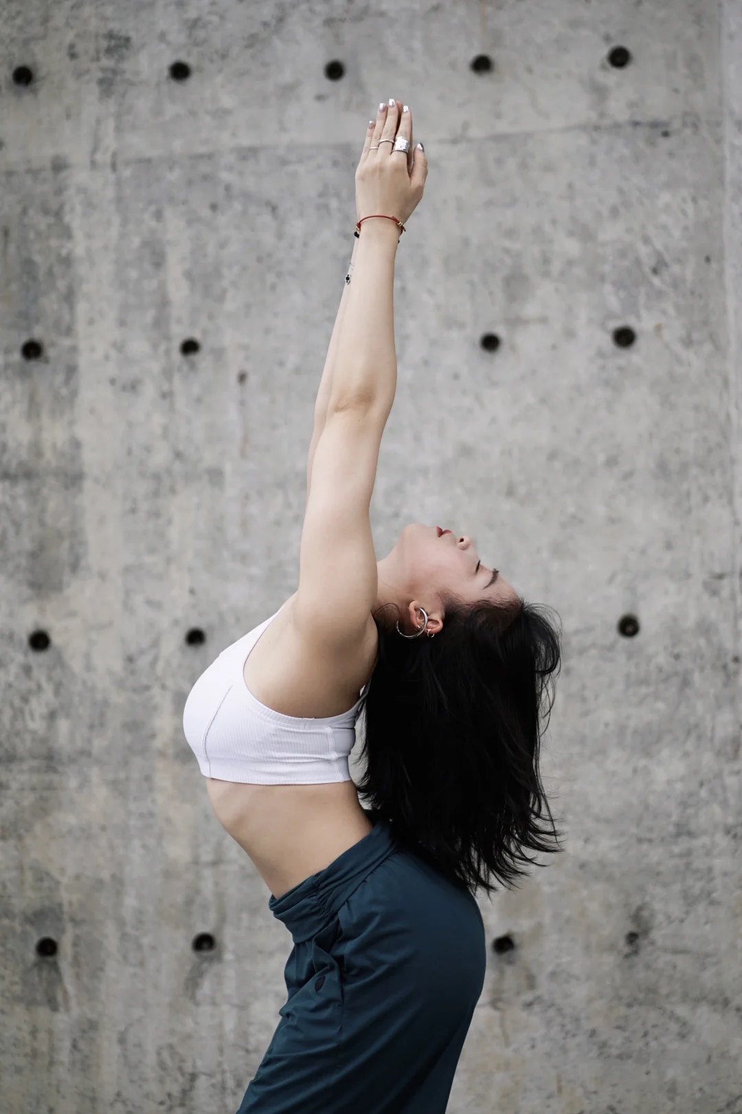 不知道 反正后弯很曼妙