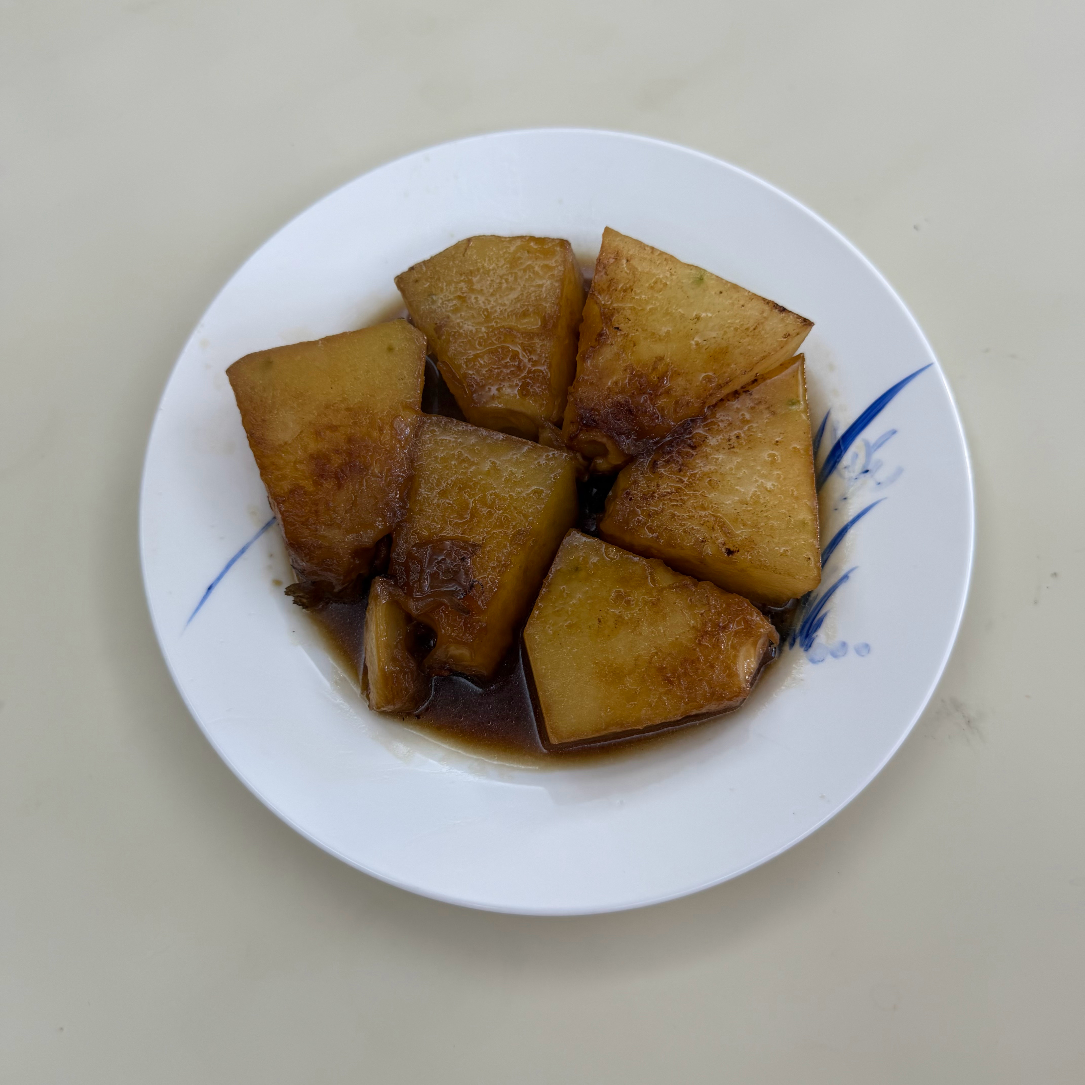 好好吃饭，今日早餐，鸡蛋，鸡胸肉，大肉包，卤冬瓜，混合豆浆。 