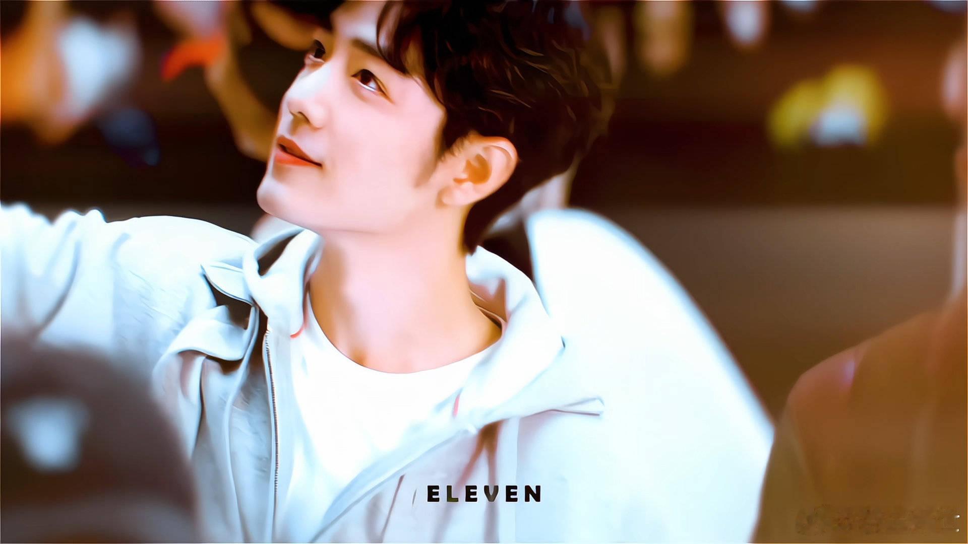 好想被这样望着，羡慕现场的一切，一定连空气都是甜的 