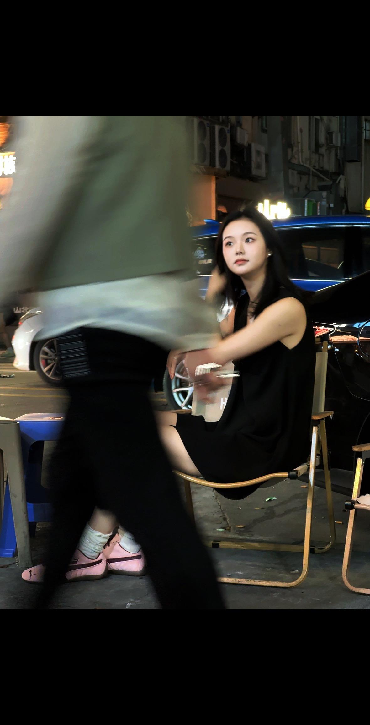 🫧蜂拥而至直至变透明