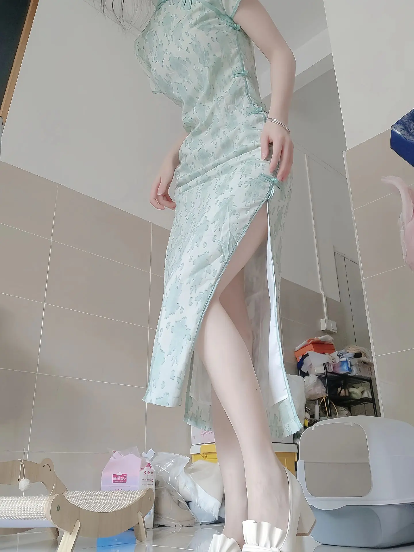 你以为他在诋毁前任逗你开心 其实不过就是他的不甘心旗袍