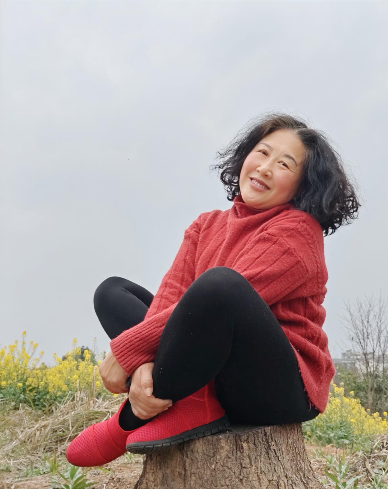 你知道吗？
这辈子你和男人吵架时，基本上都是女方家人劝和不劝离。
他们会说，为了