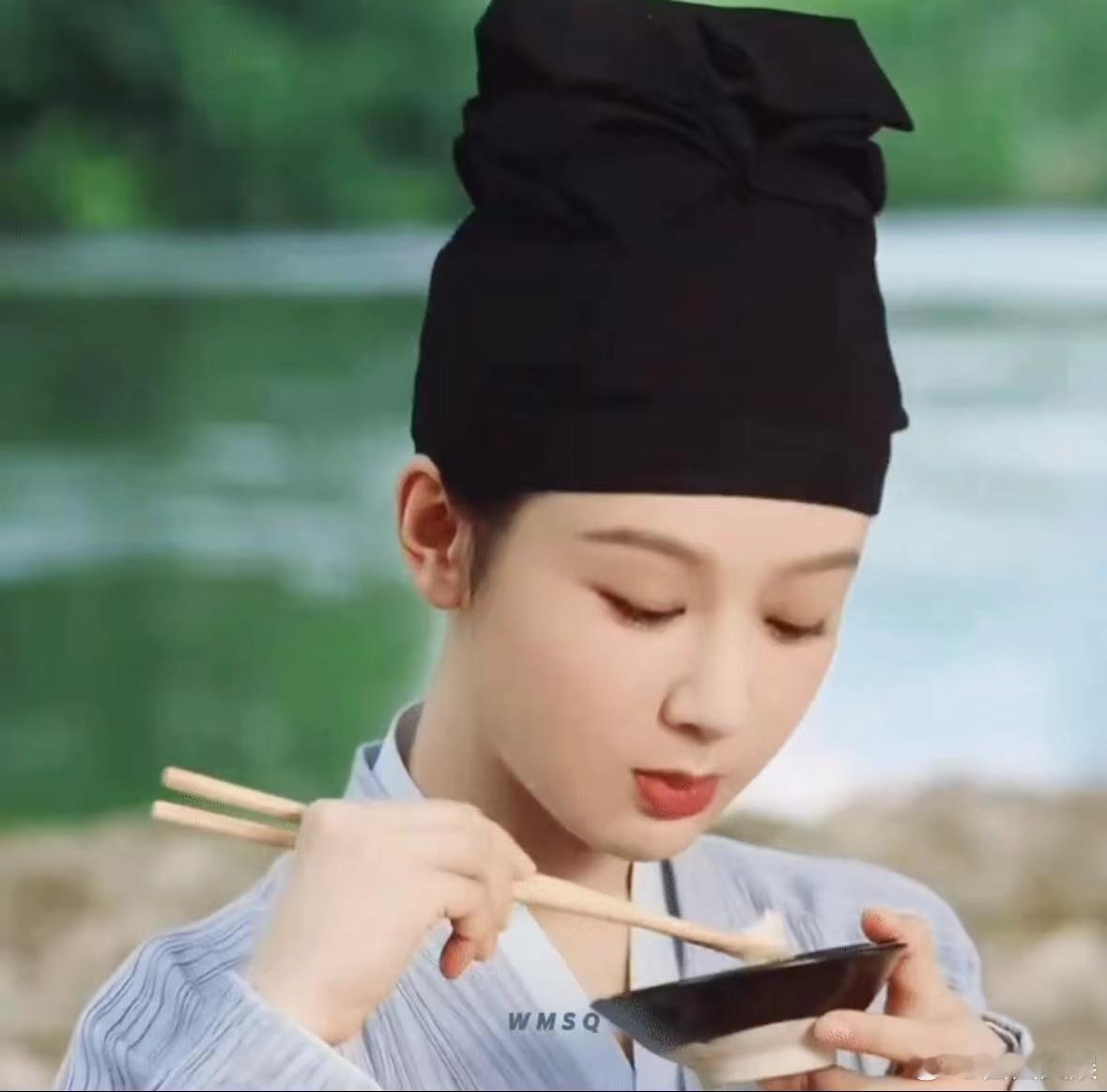 #姨姨们放心小夭有在努力餐饭##看长相思成杨紫妈粉了#看长相思成杨紫妈粉了，可以