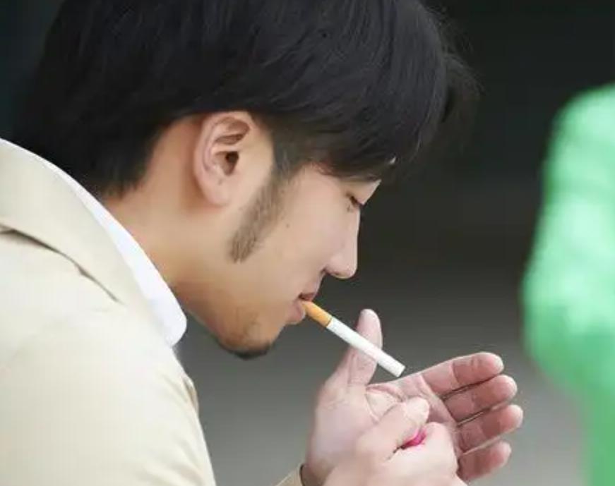 抽烟20年一定会得肺癌？不要存在侥幸心理！这4类人群需定期检查

很多人都知道，