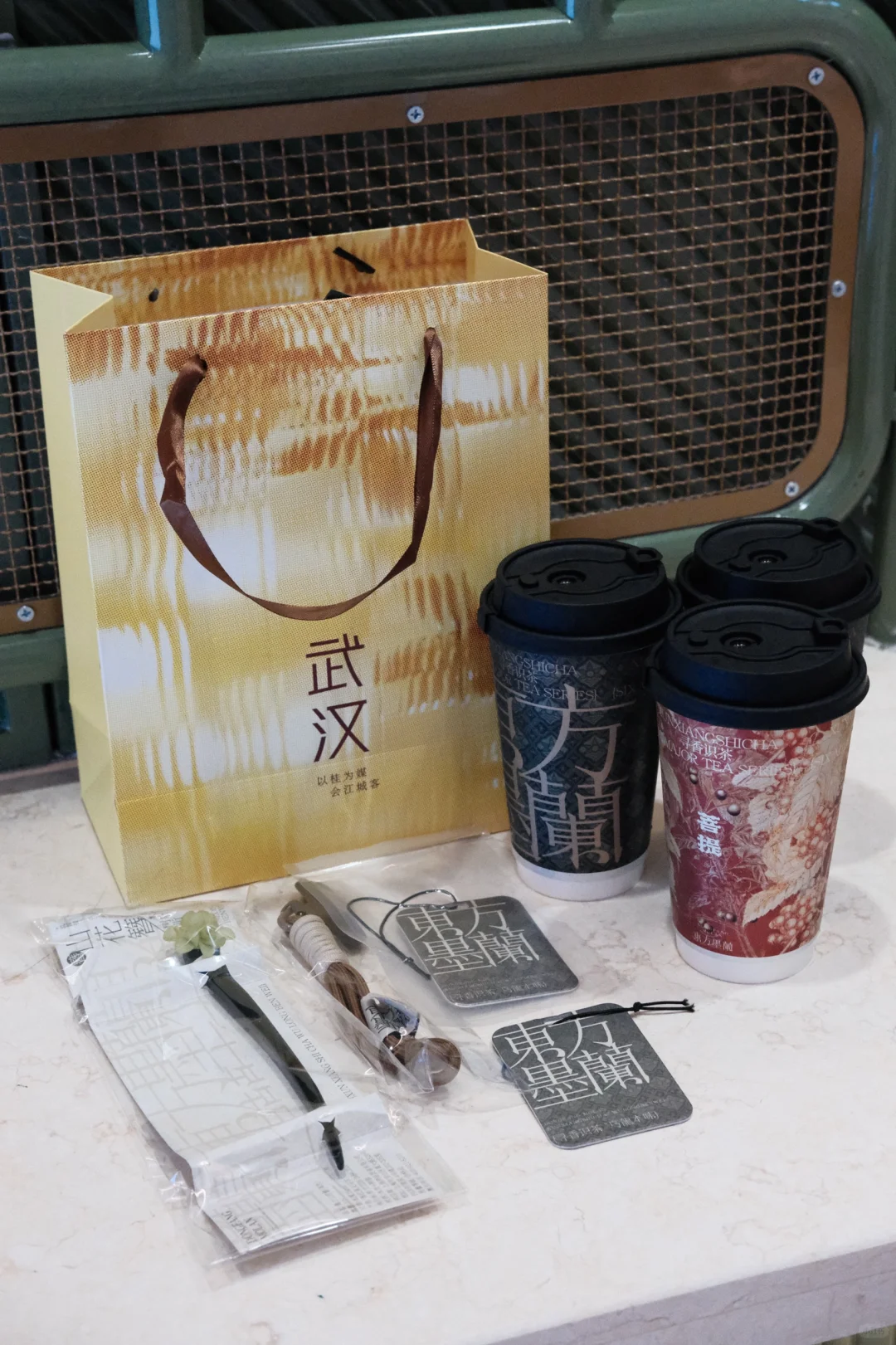 中国人当然喝中国茗茶啦❗️