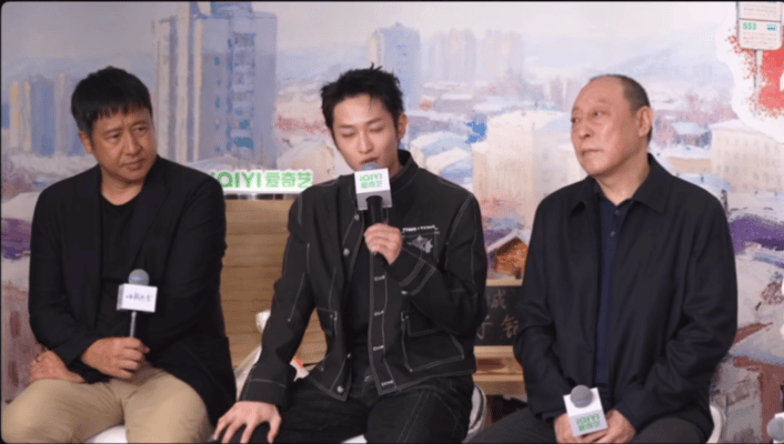 肖战戏里戏外都很照顾史彭元 肖战史彭元兄弟情从戏里的兄弟到戏外的陪伴，肖战一直照