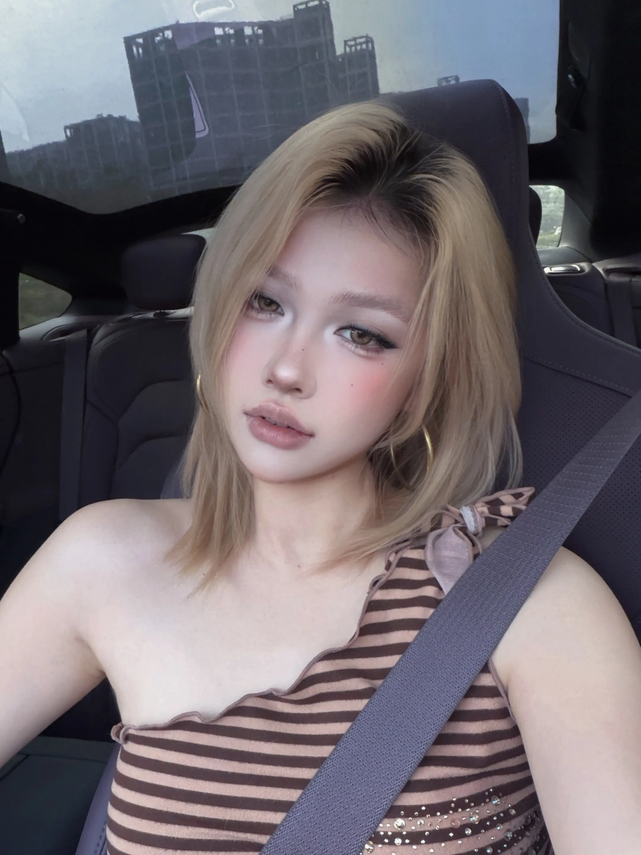 好女人得到名声，坏女人得到一切。