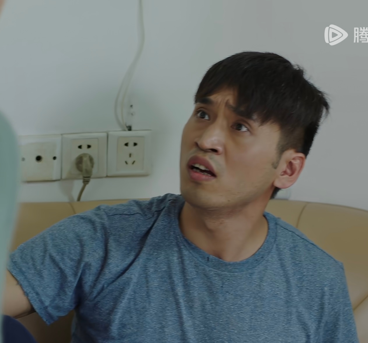 我的前半生里罗子君妹夫长的好像闫安 看得我都怀疑是不是本人了 