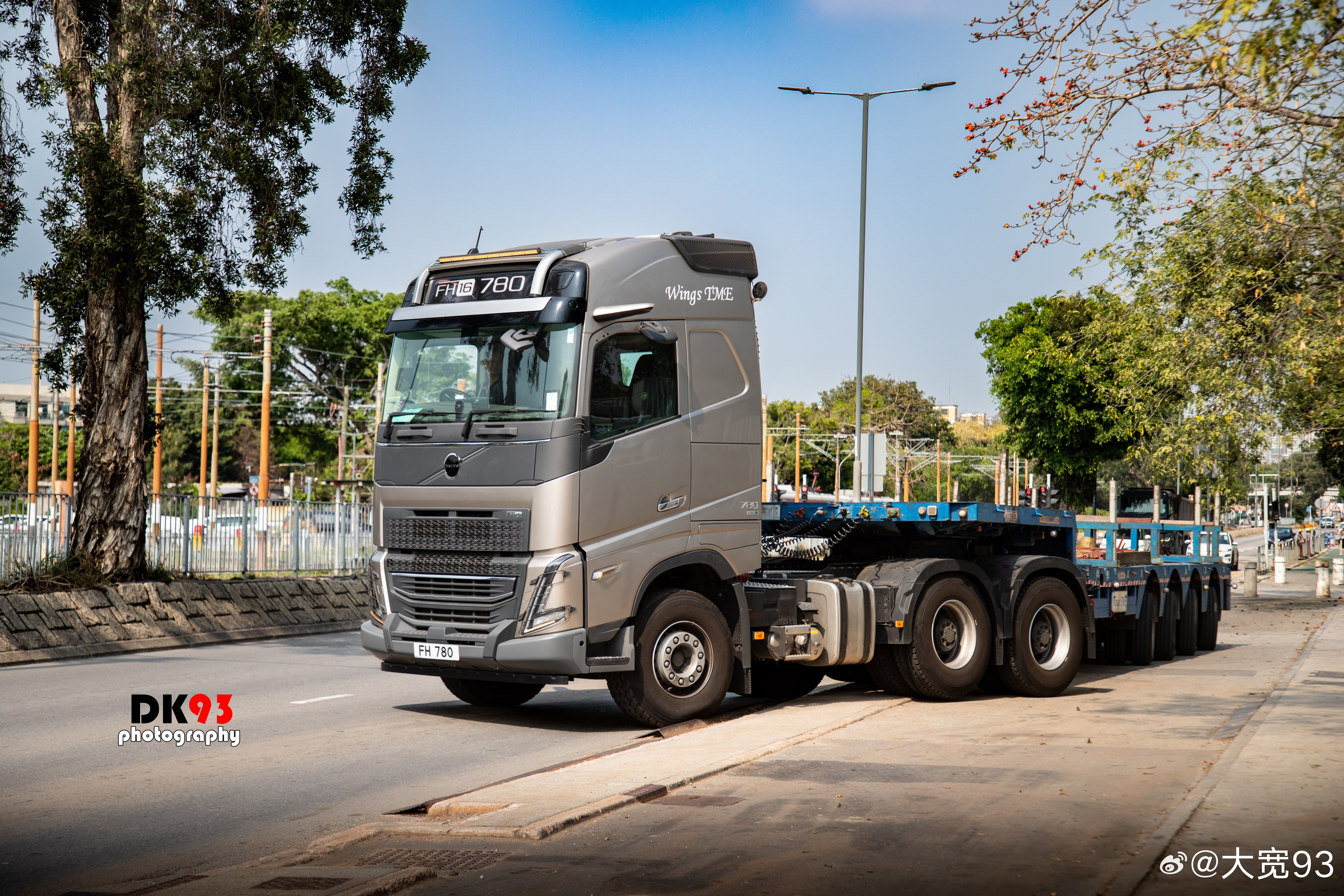 沃尔沃FH16 780 见到了Wings TME 3车合影dk93-photo沃