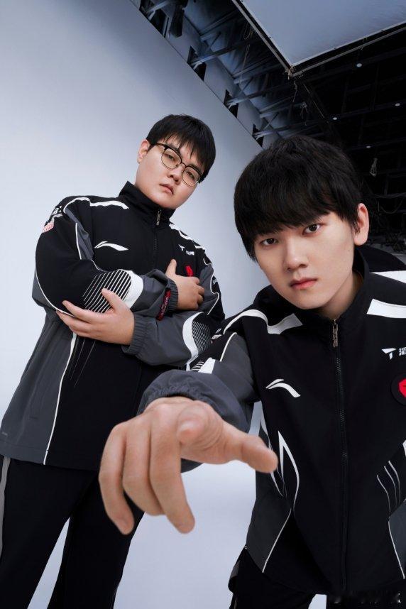 TES梦游 TES稳定 TES别步后尘了！此前G2与DK进入2-0组后连输3个B