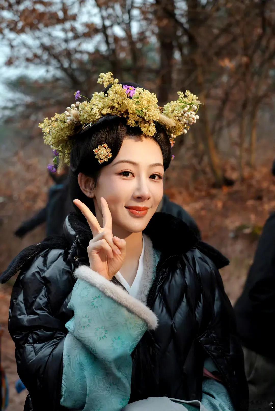 杨紫发长文告别何惟芳，用实力证明了演员这两个字！

虽然，杨紫的爆剧很多，但何惟