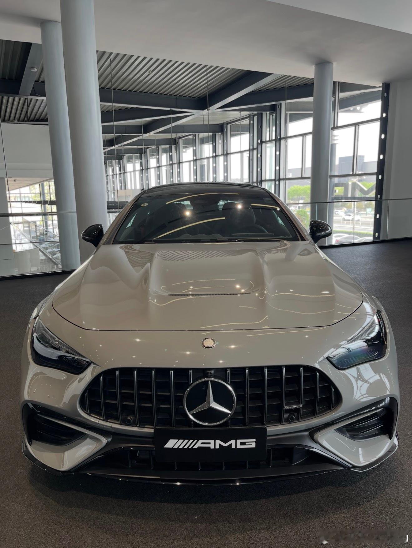 奔驰CLE53 AMG 远峰灰指导价720800元➕18600车漆➕12800轮